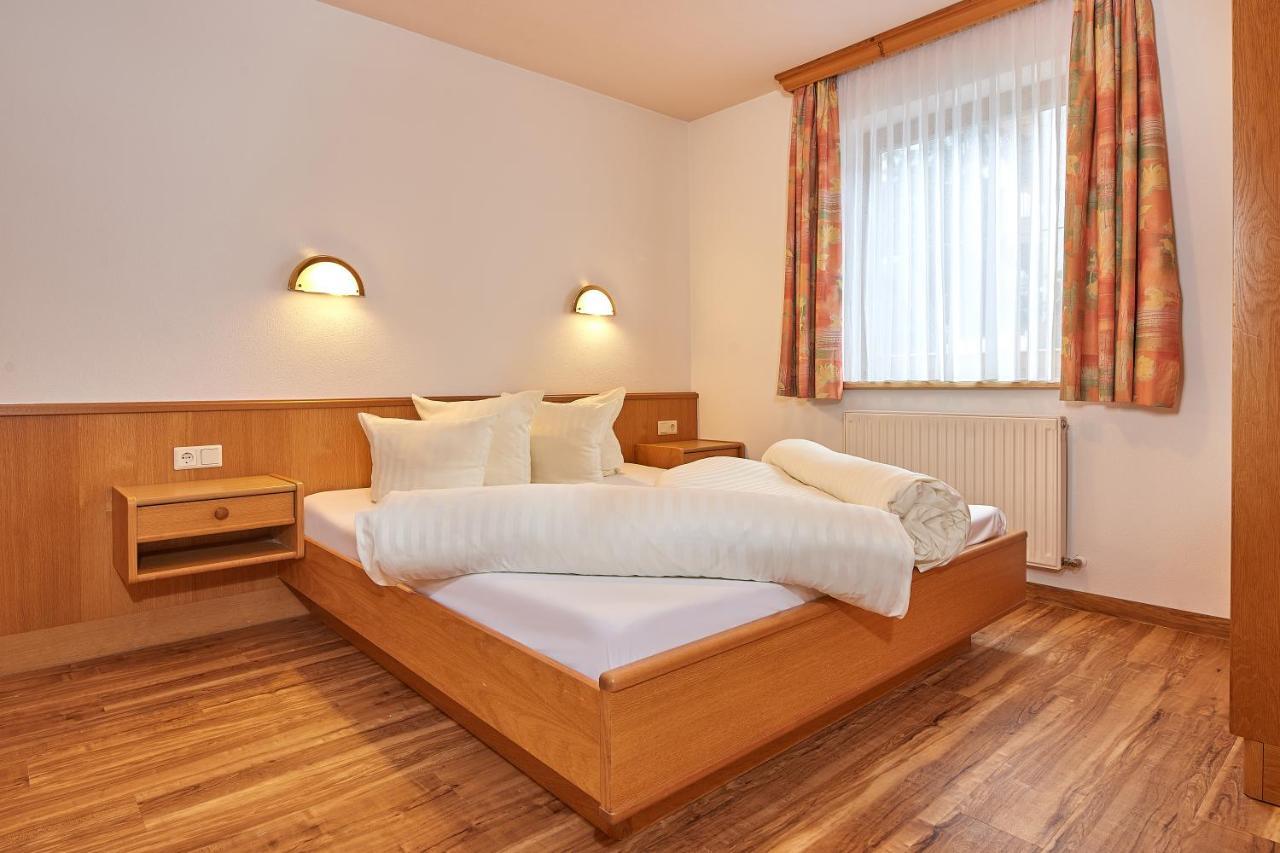 Family Apartment,735811336:JPEG